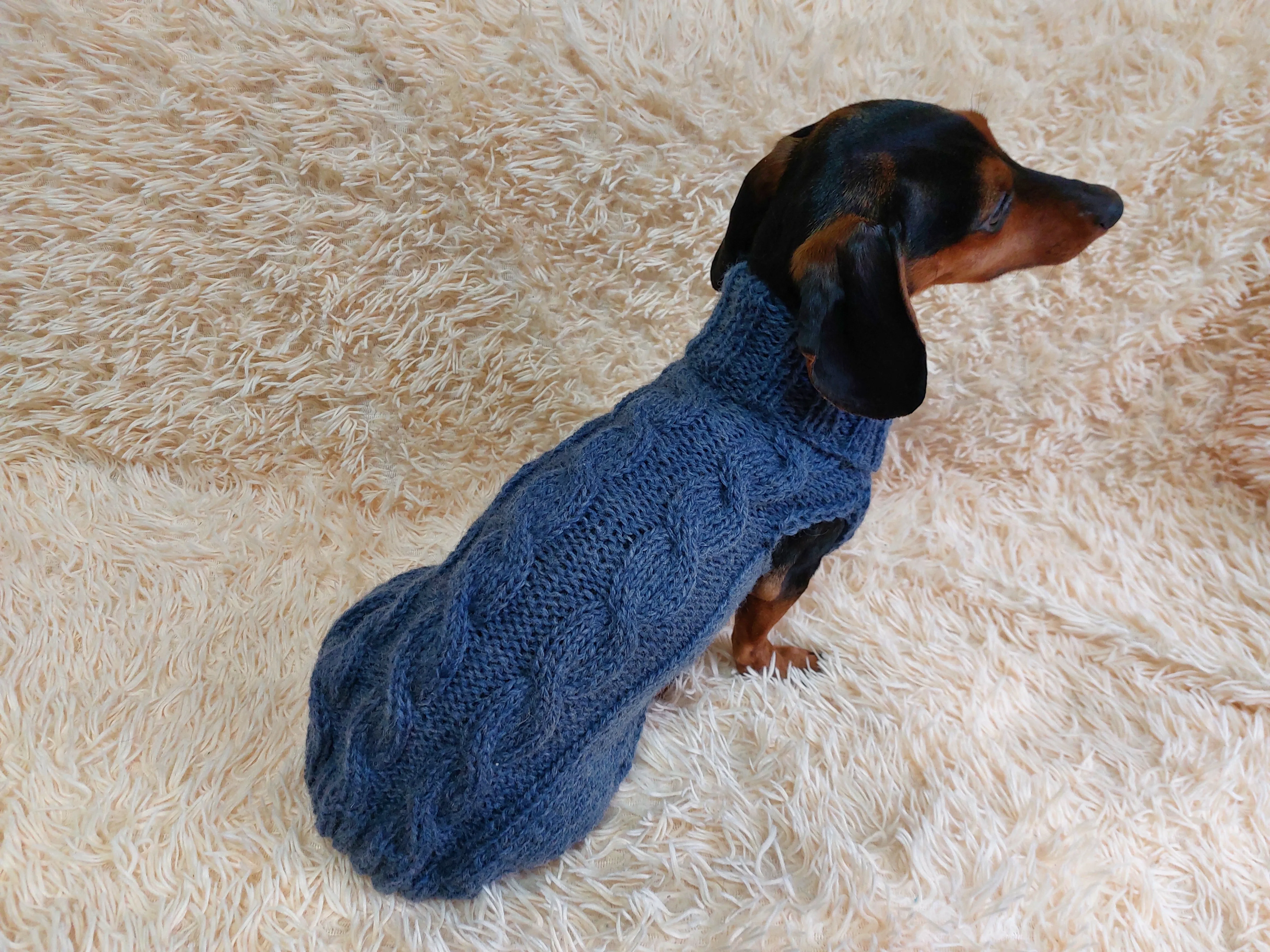 100% wool warm winter jumper sweater vest for dogs