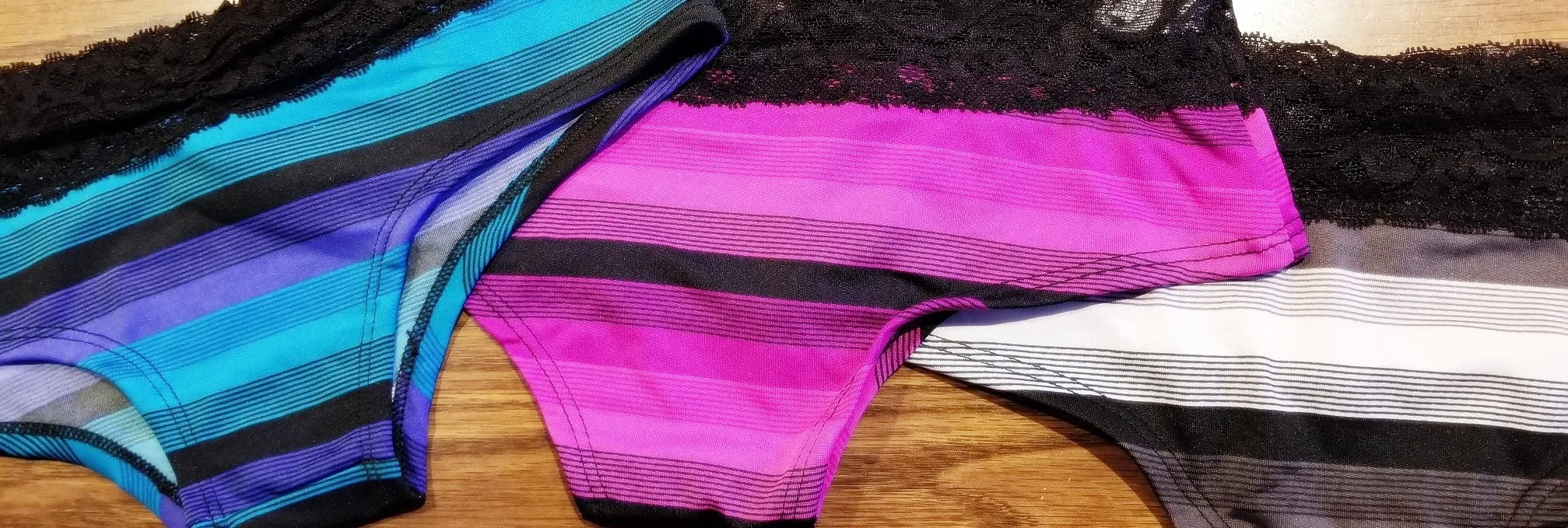 Gradient Color Striped Panties - Assorted - Small