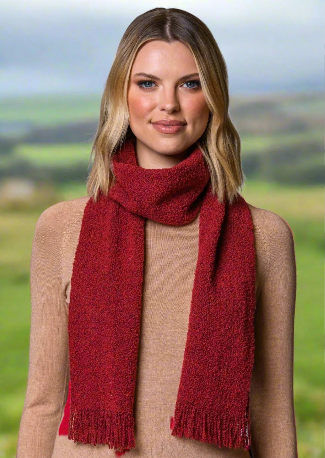 Mucros Skellig Scarf | Red