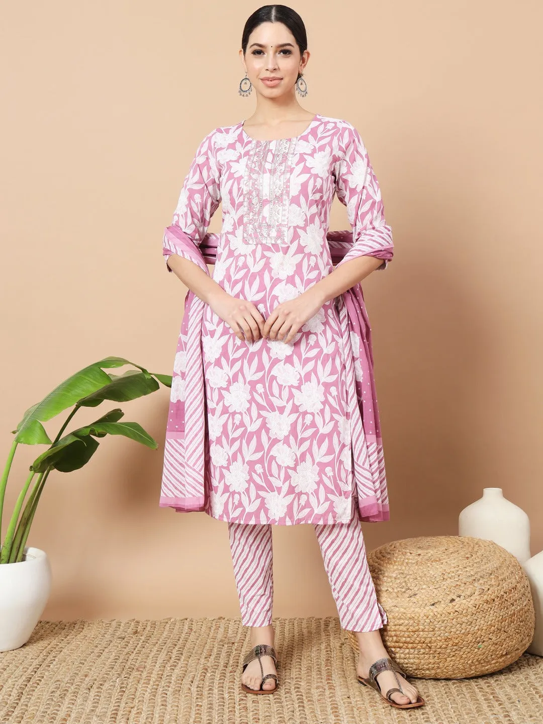 Purple Cotton Floral Print Kurta Set Dupatta With Embroidery