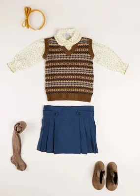 The Fair Isle Knitted Vest Girl Look